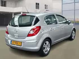Opel Corsa (2008) thumbnail 3
