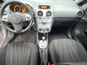 Opel Corsa (2008) thumbnail 7