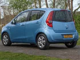 Opel Agila (2013) thumbnail 4
