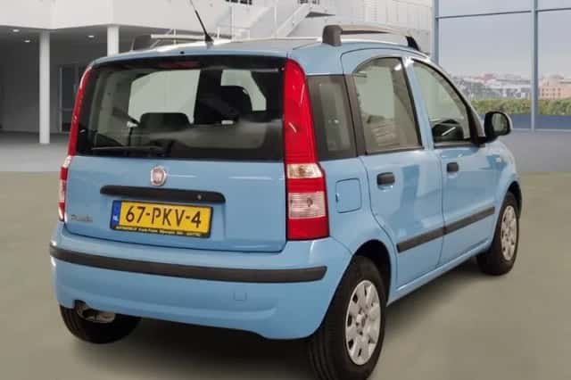 Fiat Panda (2011) thumbnail 3