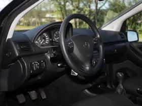 Mercedes-Benz A-Klasse (2012) thumbnail 12