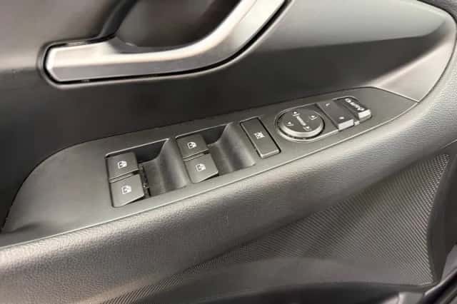 Hyundai i30 (2019) thumbnail 14