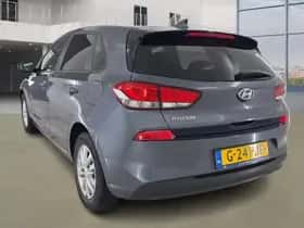 Hyundai i30 (2019) thumbnail 4