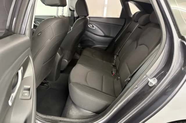 Hyundai i30 (2019) thumbnail 6