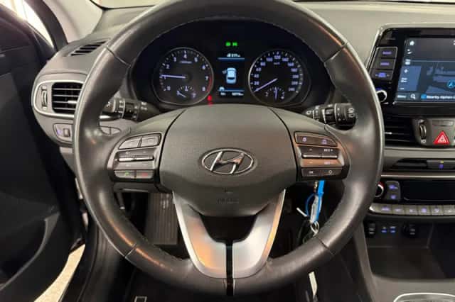 Hyundai i30 (2019) thumbnail 8