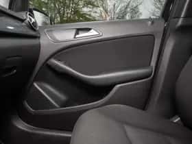 Mercedes-Benz B-Klasse (2012) thumbnail 19