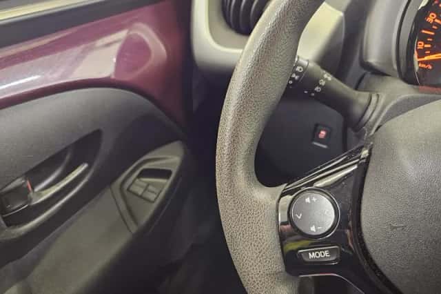 Peugeot 108 (2017) thumbnail 12