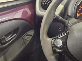 Peugeot 108 (2017) thumbnail 12