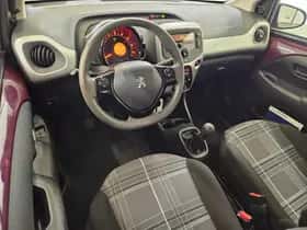 Peugeot 108 (2017) thumbnail 5