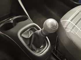 Peugeot 108 (2017) thumbnail 9