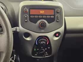 Peugeot 108 (2017) thumbnail 10