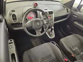 Suzuki Splash (2012) thumbnail 5