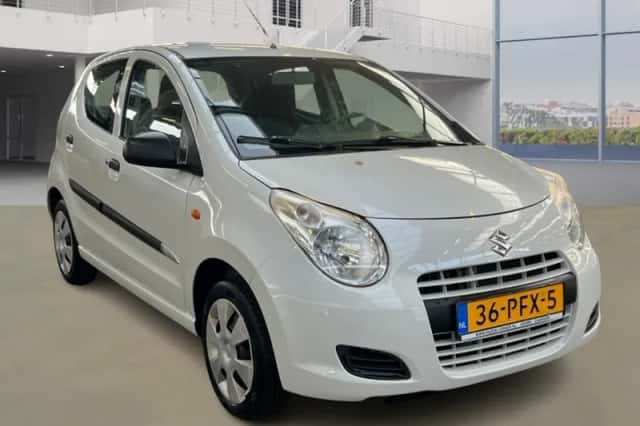 Suzuki Alto (2011) thumbnail 2