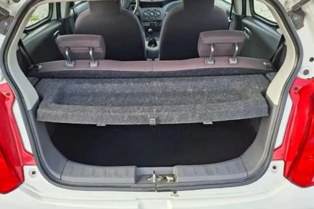 Suzuki Alto (2011) thumbnail 15