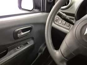 Suzuki Alto (2015) thumbnail 10