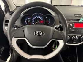 Kia Picanto (2013) thumbnail 10