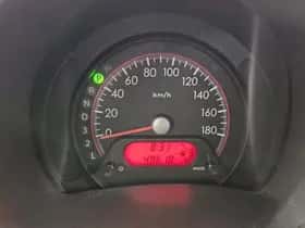 Suzuki Alto (2012) thumbnail 11