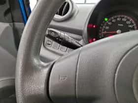 Suzuki Alto (2012) thumbnail 12