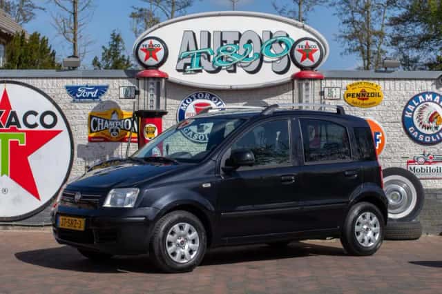 Fiat Panda (2011) thumbnail 1