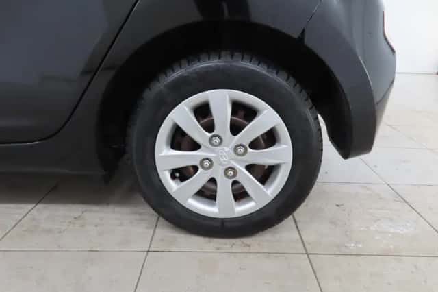 Hyundai i10 (2018) thumbnail 12