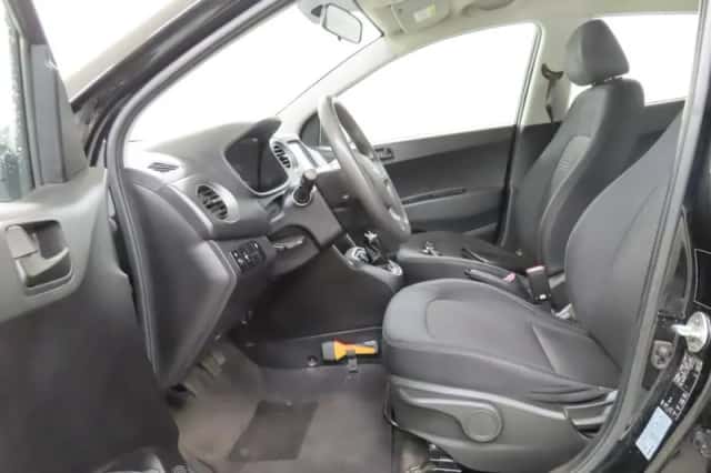 Hyundai i10 (2018) thumbnail 3