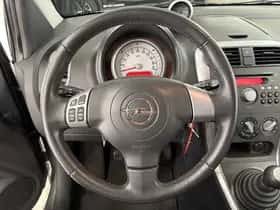 Opel Agila (2011) thumbnail 8