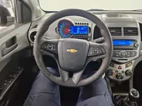 Chevrolet Aveo (2012) thumbnail 9