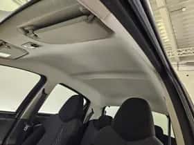 Toyota Aygo (2011) thumbnail 14