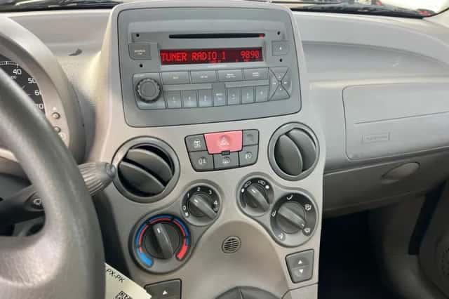 Fiat Panda (2005) thumbnail 10