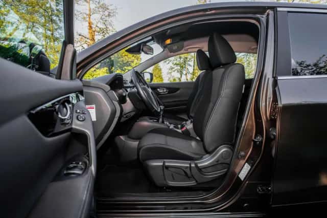 Nissan Qashqai (2016) thumbnail 11
