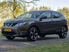 Nissan Qashqai (2016) thumbnail 3