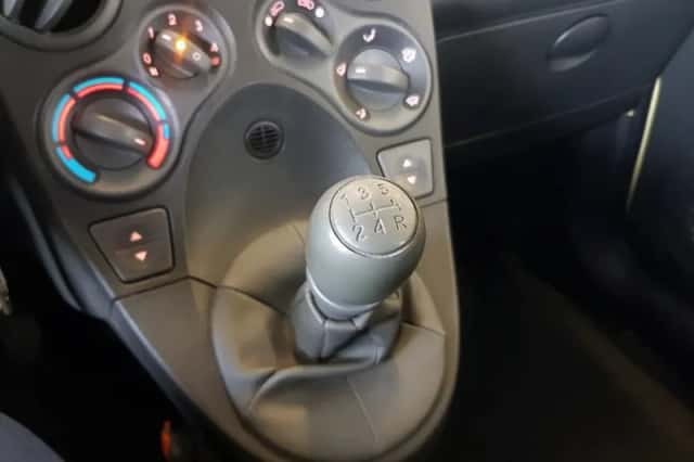Fiat Panda (2011) thumbnail 11