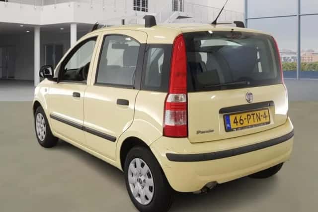 Fiat Panda (2011) thumbnail 4