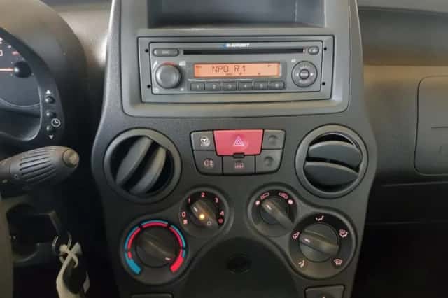 Fiat Panda (2011) thumbnail 9