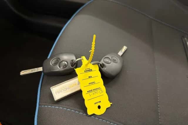 Renault Twingo (2013) thumbnail 16