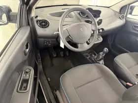 Renault Twingo (2013) thumbnail 5