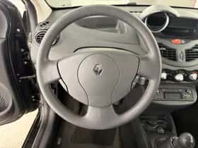 Renault Twingo (2013) thumbnail 8