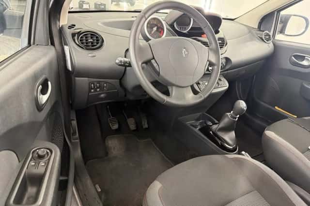 Renault Twingo (2012) thumbnail 5