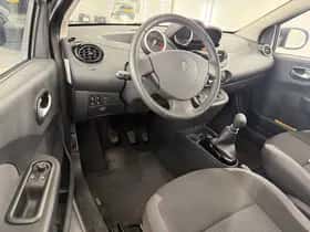 Renault Twingo thumbnail 5