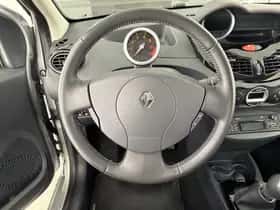 Renault Twingo thumbnail 8