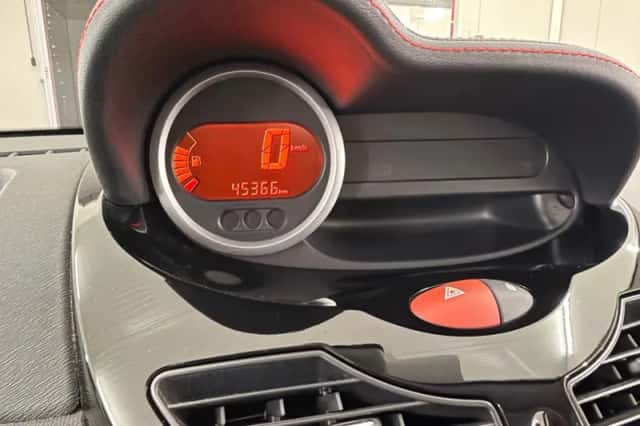 Renault Twingo (2012) thumbnail 9