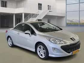 Peugeot 308 (2010) thumbnail 2