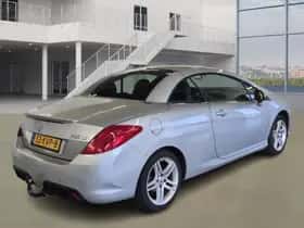 Peugeot 308 (2010) thumbnail 3