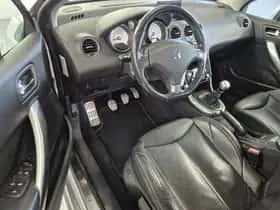 Peugeot 308 (2010) thumbnail 5