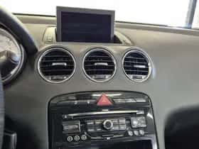 Peugeot 308 (2010) thumbnail 10