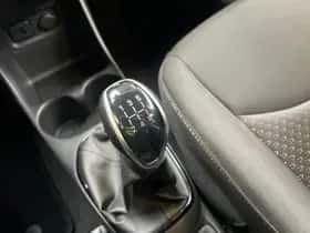 Opel Karl (2017) thumbnail 11