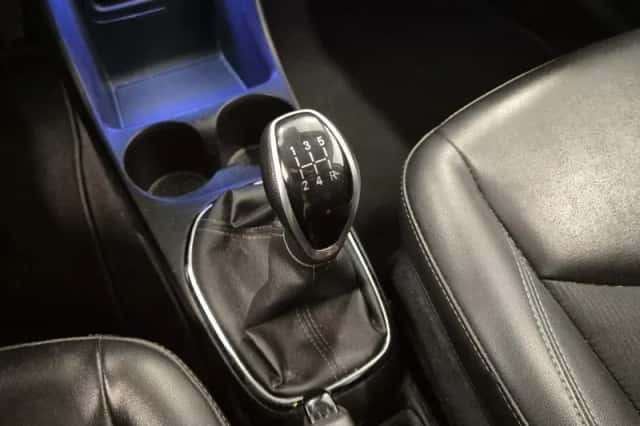 Opel Karl (2016) thumbnail 12