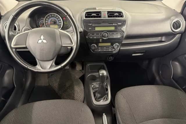 Mitsubishi Space Star (2015) thumbnail 7