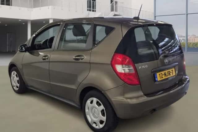 Mercedes-Benz A-Klasse (2010) thumbnail 4