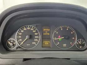 Mercedes-Benz A-Klasse (2010) thumbnail 9